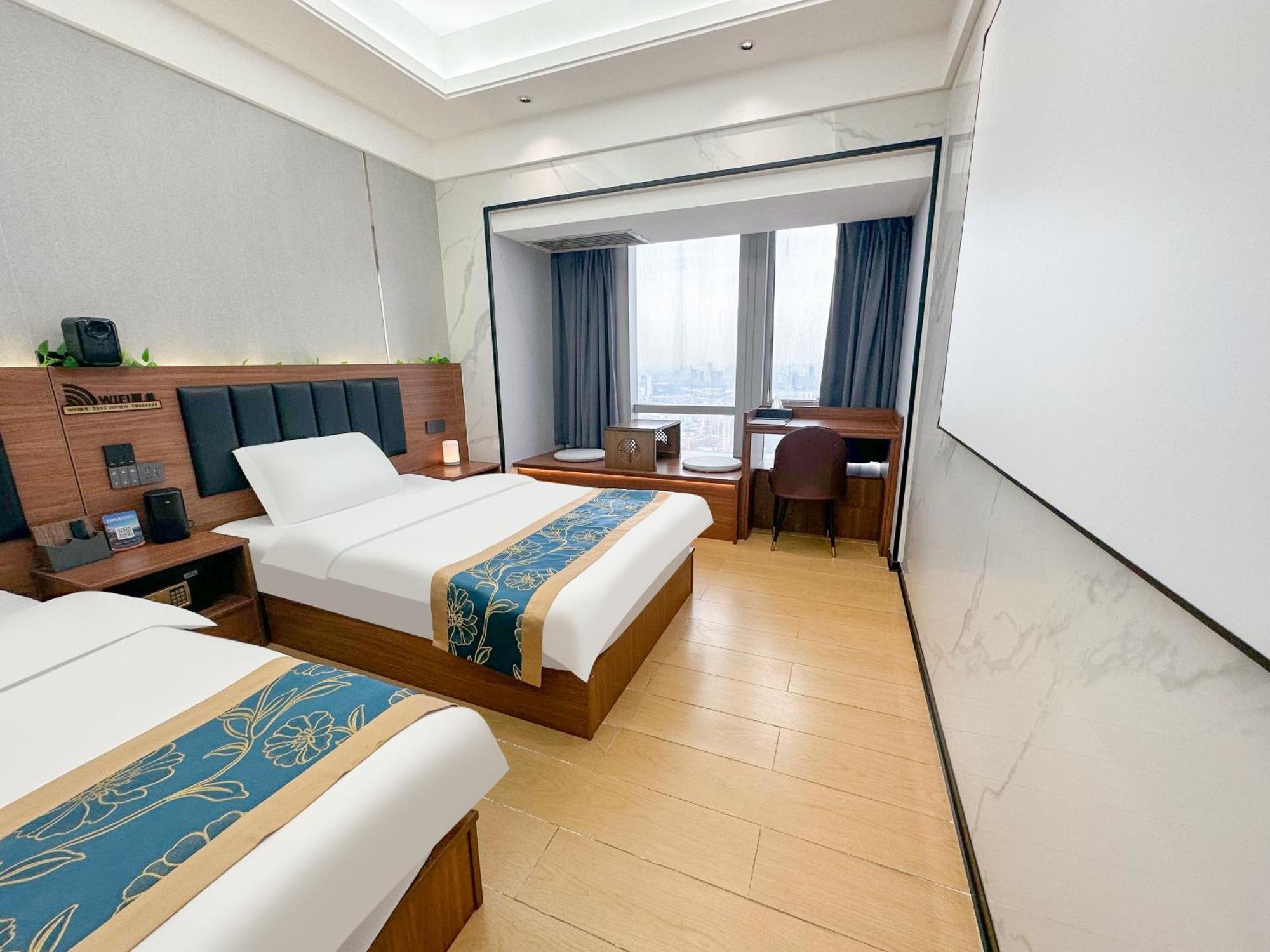 Xingyin Cloudy Hotel Guangzhou Changgang Subway Station - Free Shuttle Bus To Canton Fair Complex During Canton Fair Period Bagian luar foto