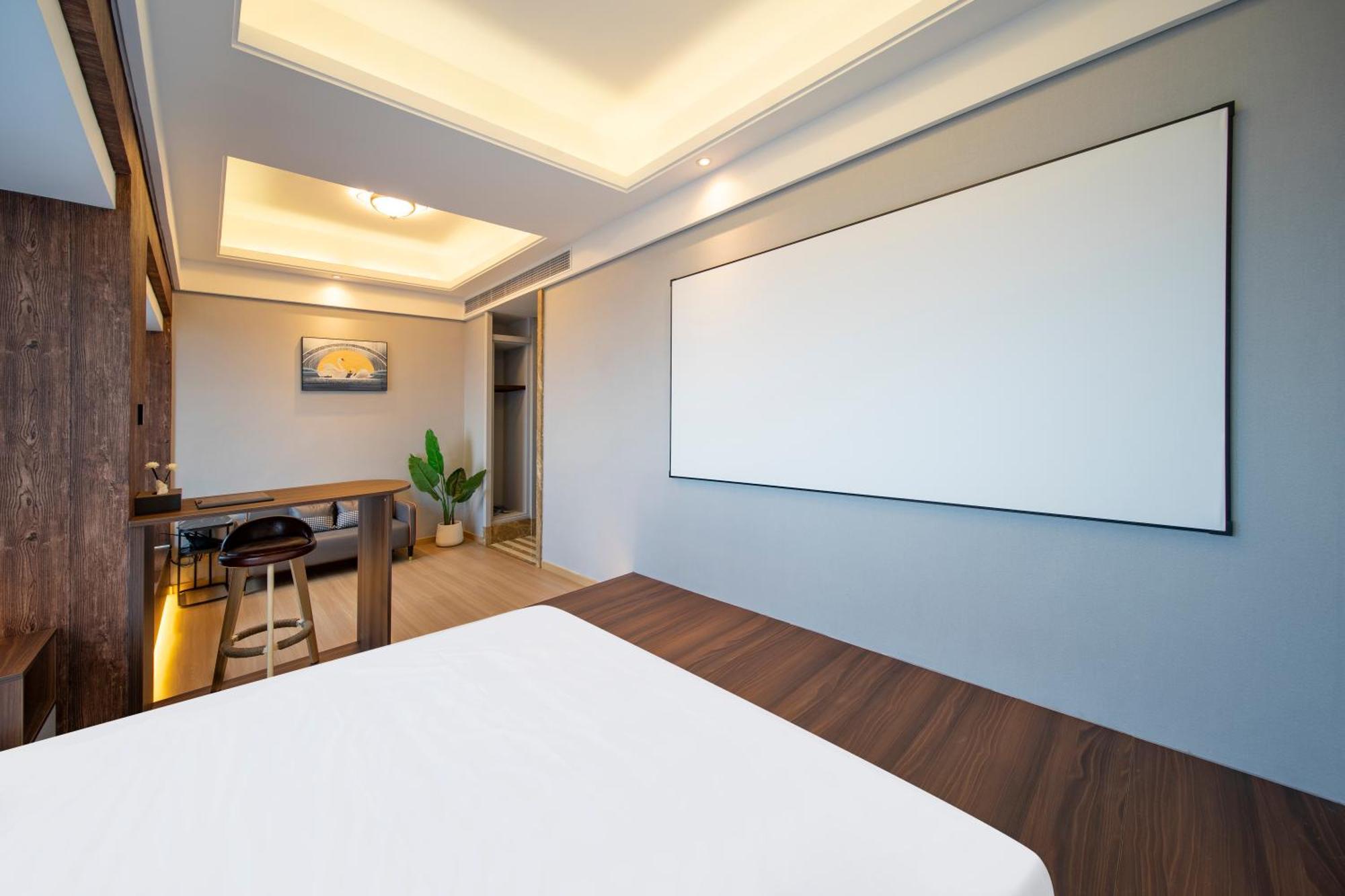 Xingyin Cloudy Hotel Guangzhou Changgang Subway Station - Free Shuttle Bus To Canton Fair Complex During Canton Fair Period Bagian luar foto