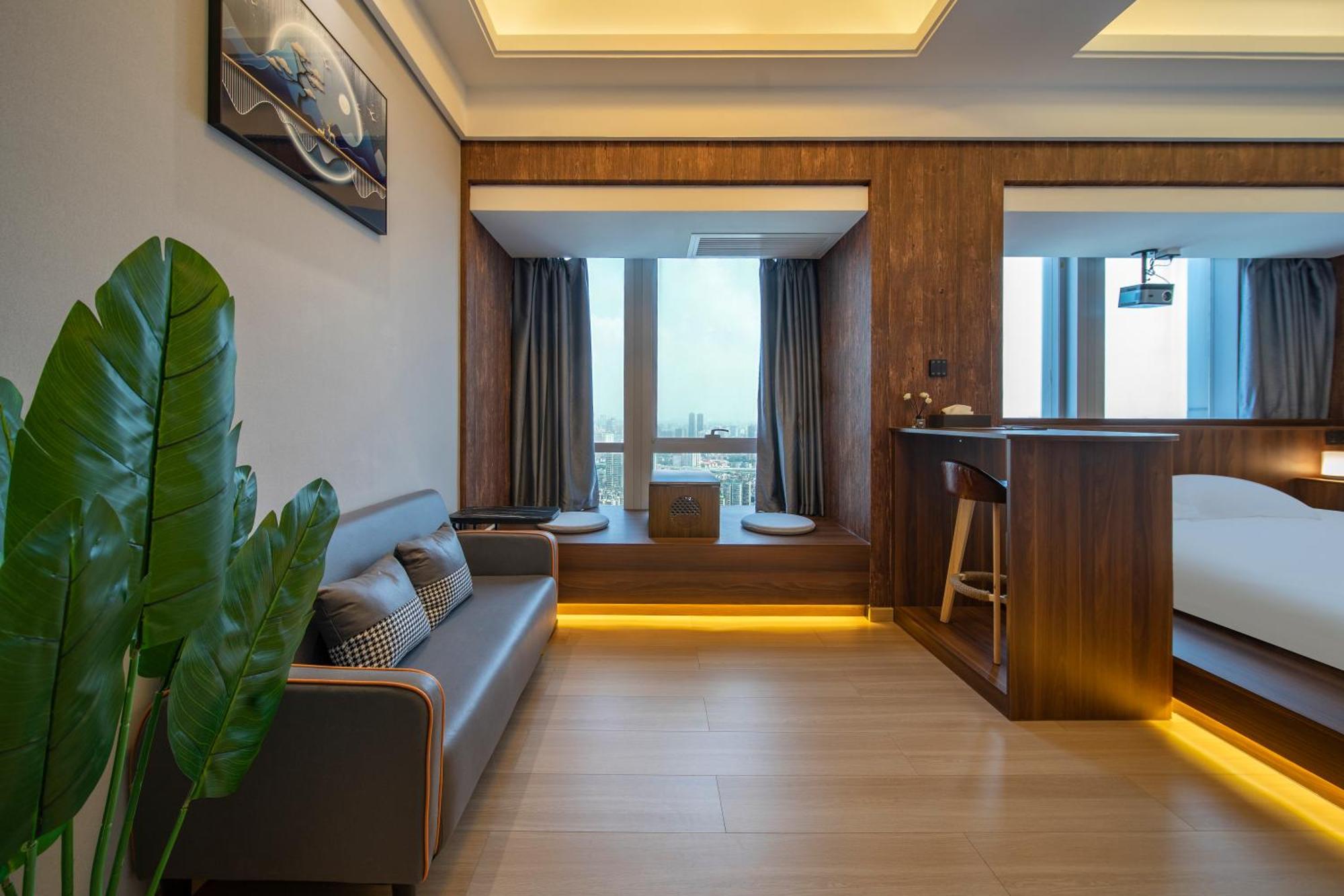 Xingyin Cloudy Hotel Guangzhou Changgang Subway Station - Free Shuttle Bus To Canton Fair Complex During Canton Fair Period Bagian luar foto